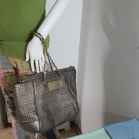 💋TRADED 💋Versace handbag 👜 - Picture 15 of 15